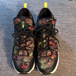 Zumba Fitness Black Camouflage Sneaker with Neon Yellow and Red Accents Sz 9